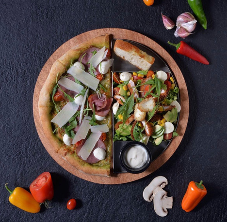 Formule Baci moitié pizza, moitié salade